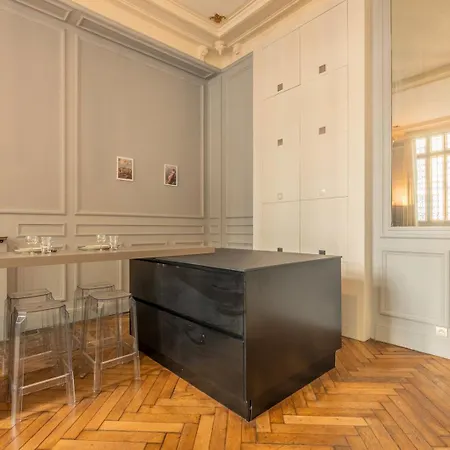 Centre - Grand Atypique !