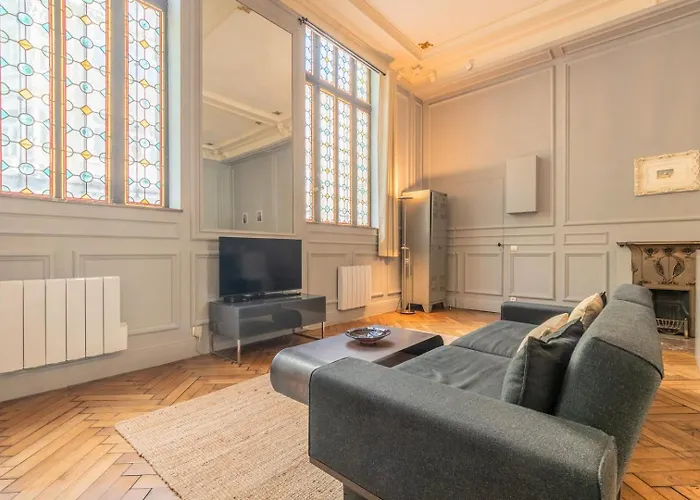 Centre - Grand Atypique ! Appartement Lille